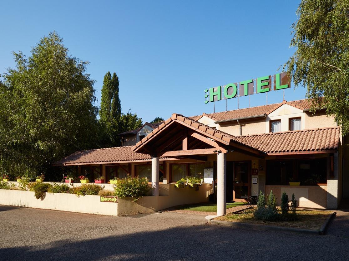 Logis Des Trois Massifs Hotel Claix  Екстериор снимка