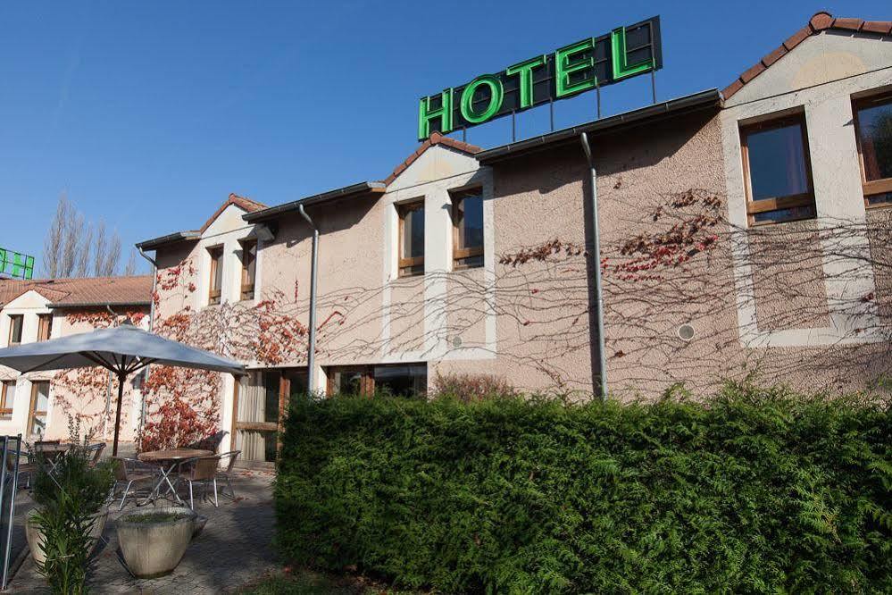 Logis Des Trois Massifs Hotel Claix  Екстериор снимка